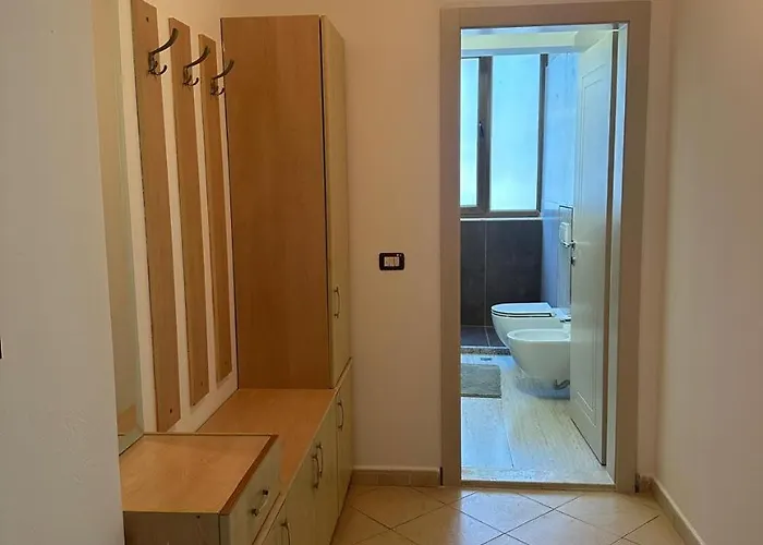 Under Pines - ゴーレム