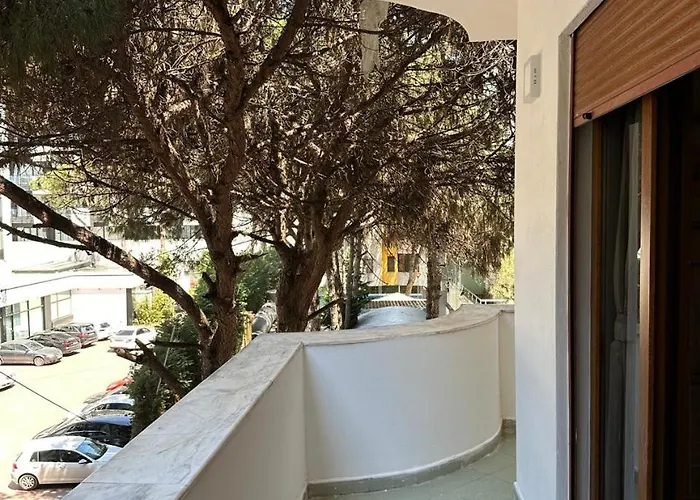 Under Pines - * ゴーレム